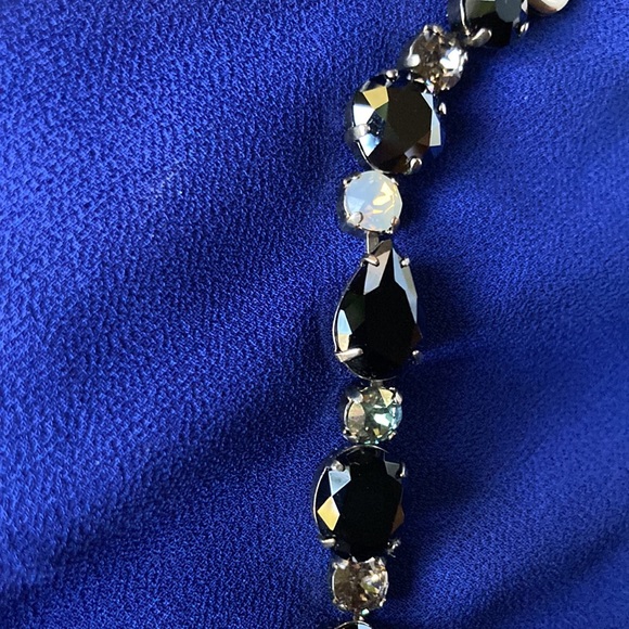 Sorrelli New Black Crystal & Silvertone Narcissus Necklace - Picture 2 of 10